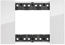 Рамка горизонтальная Legrand BTicino Living Now 1-м. 3 мод. лед картинка